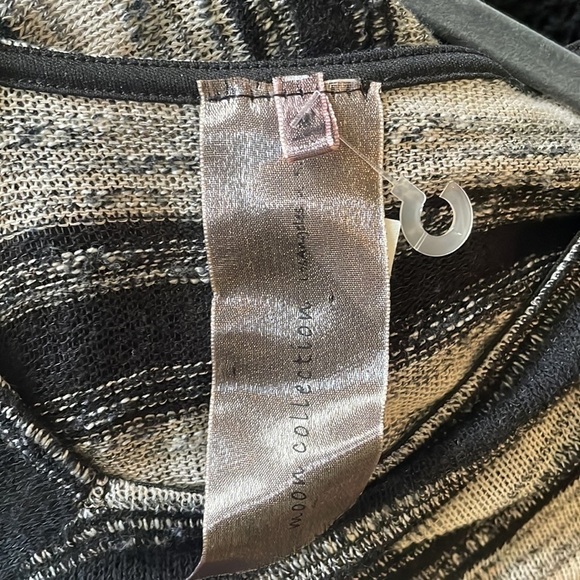 Moon Collection Top - Picture 3 of 3